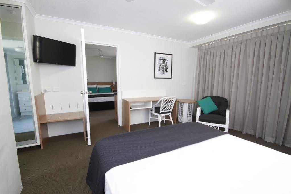 Darcy Arms Hotel Motel Gold Coast Exterior foto
