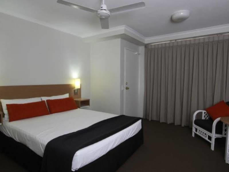 Darcy Arms Hotel Motel Gold Coast Exterior foto